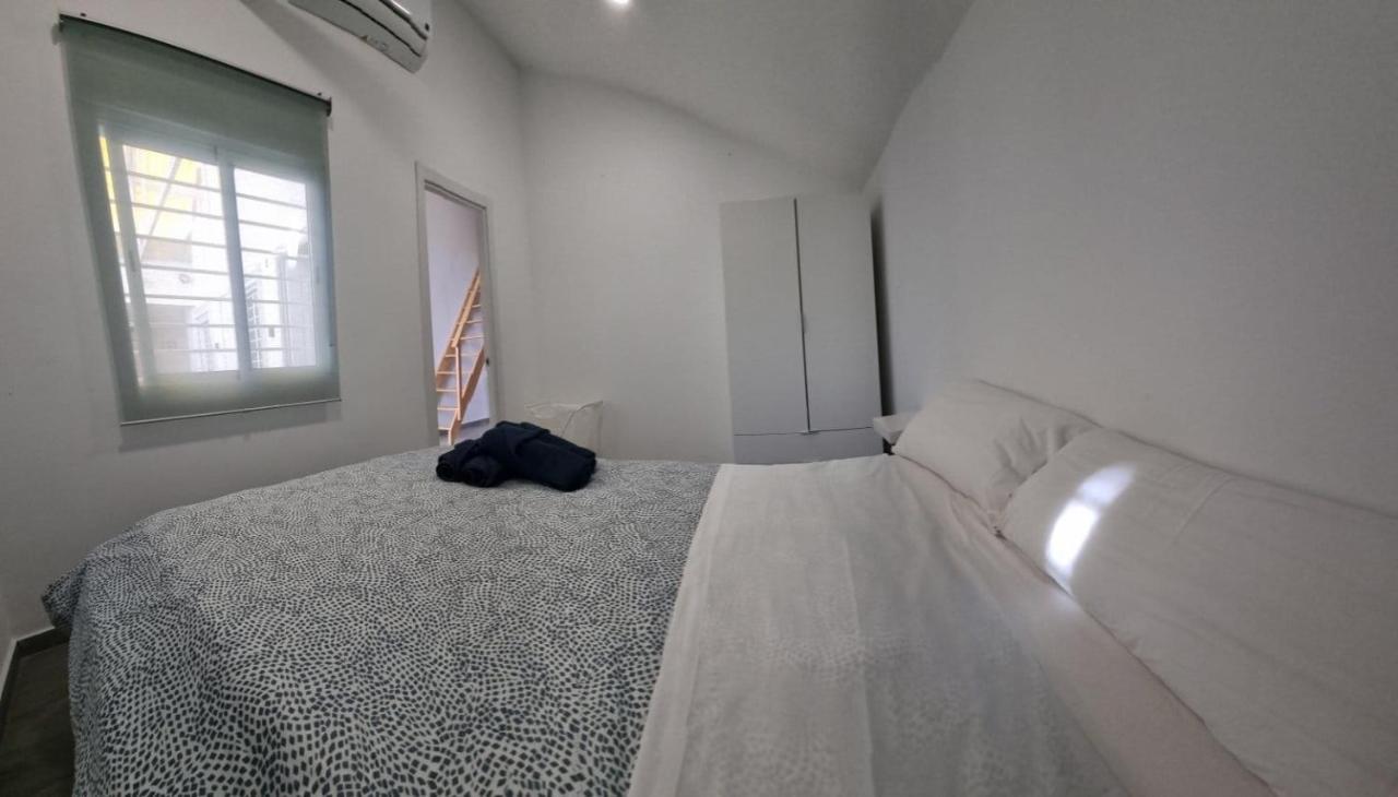 #2# Apartamento Jacuzzi Xl Sevilla Centro Luaran gambar
